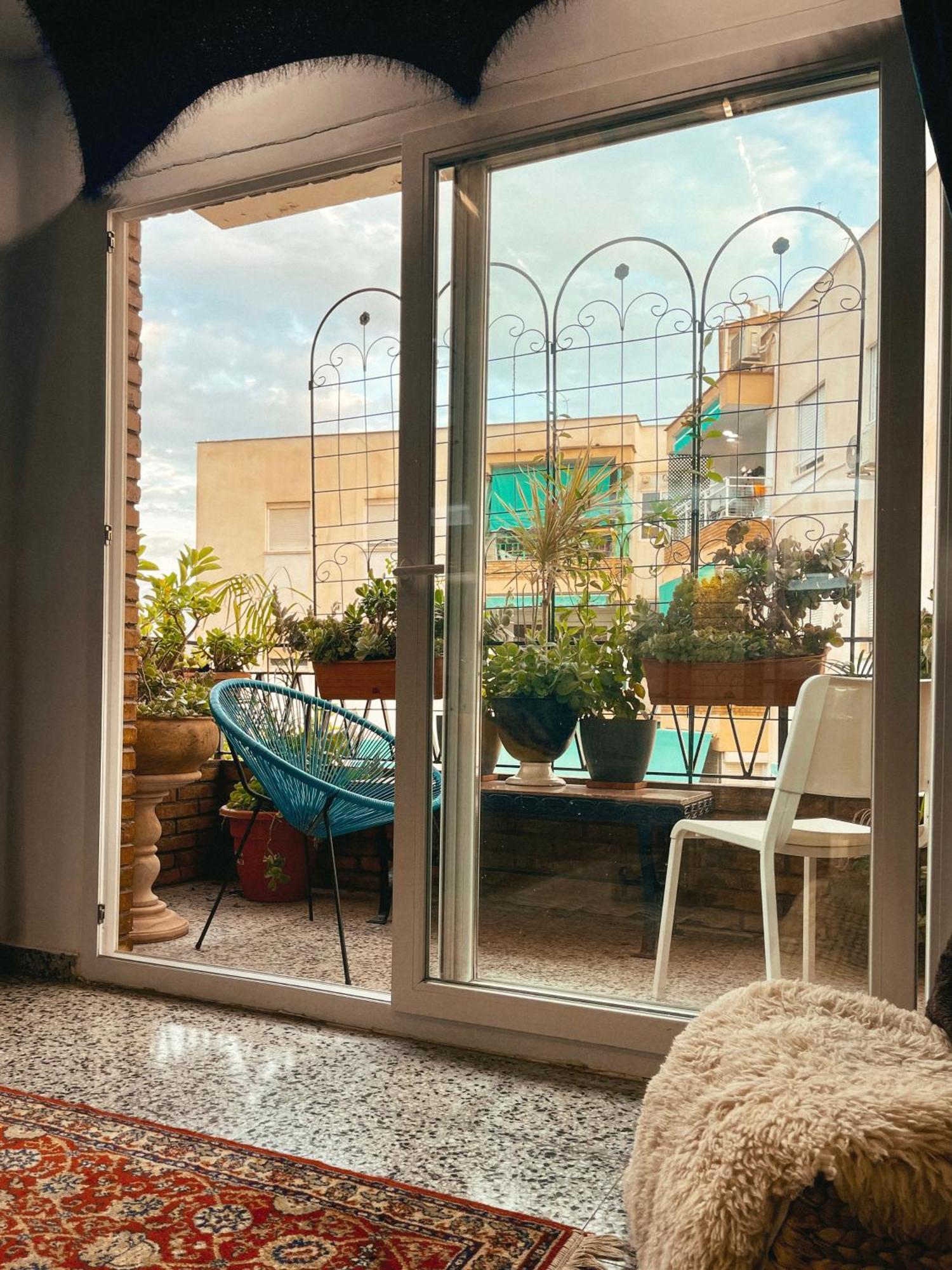 Unique Escape Cinema Massage Chair Apartment Malaga